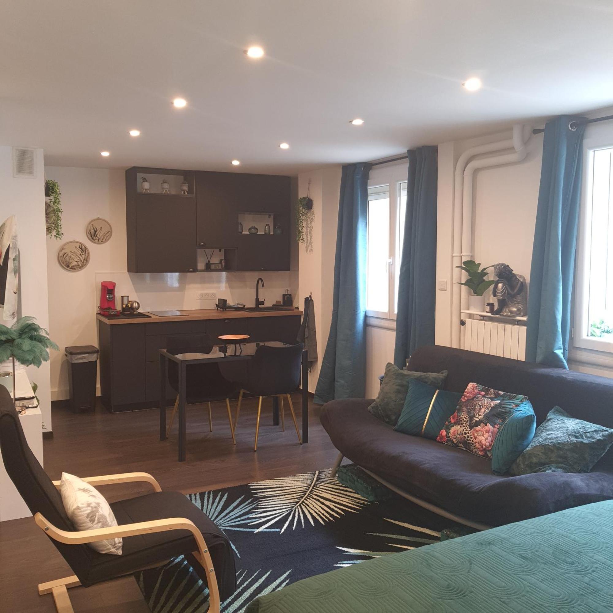 Loft Spacieux-2 Min De La Plage Marseille Exterior photo